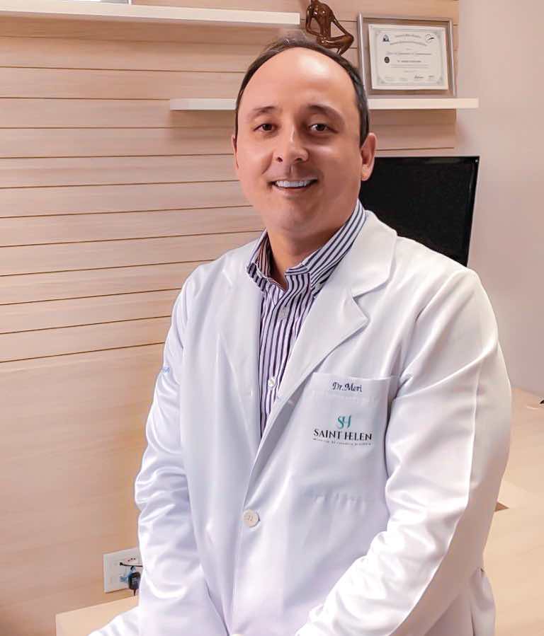 dr-mori-cirurgiao-plastico